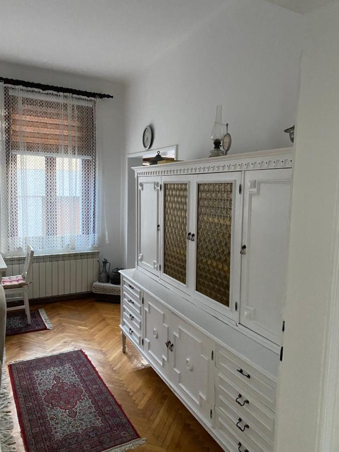 Vila Rijad SJJ Exteriör bild