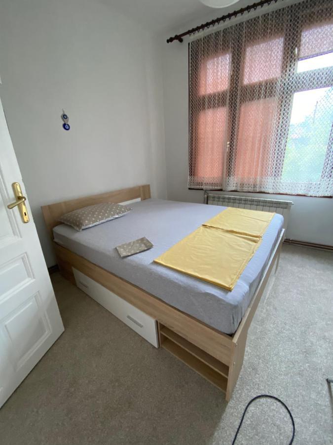 Vila Rijad SJJ Exteriör bild
